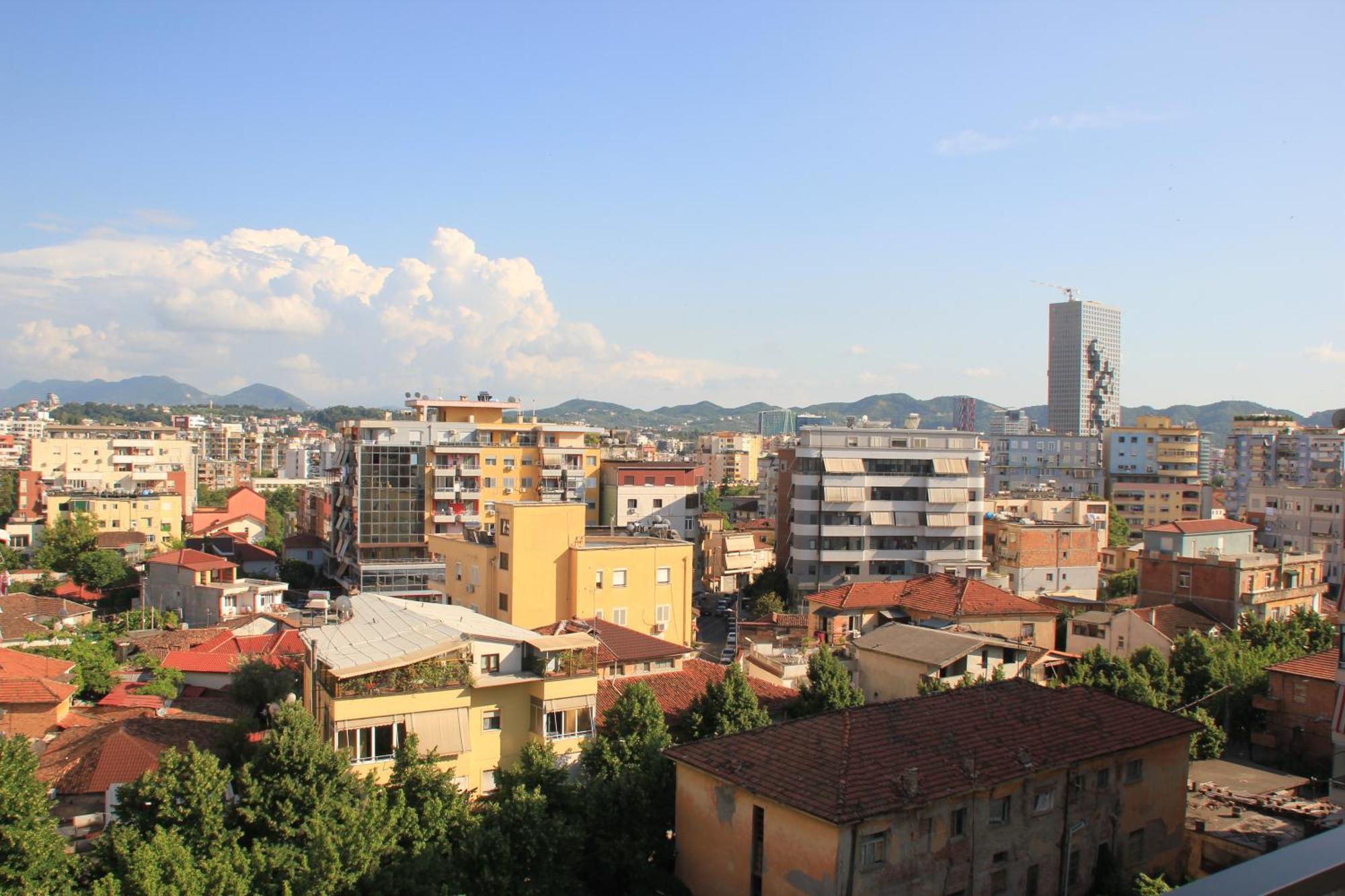 Tirana Cityscape Экстерьер фото